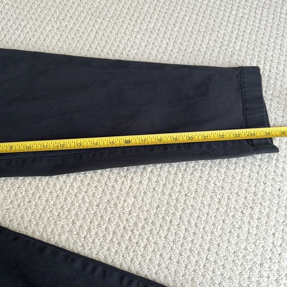 EUC Gap Straight Up Khaki in Black size 00 - Picture 8 of 9